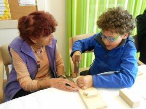 Mladi razveseljujemo starejše 6